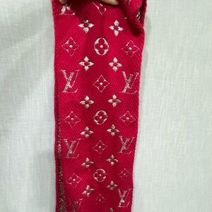 Louie Vuitton wool scarf